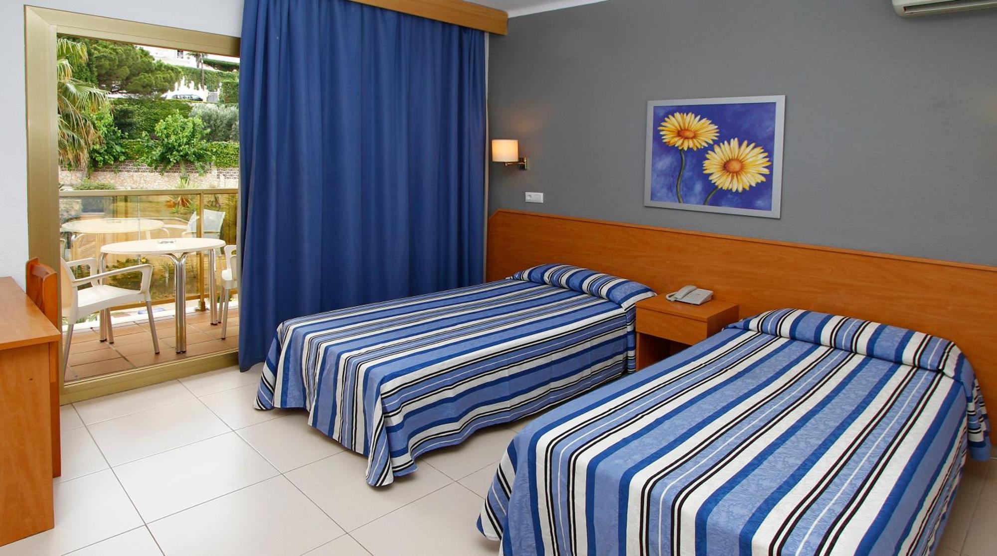 Hotel Bon Repos Калелья Номер фото