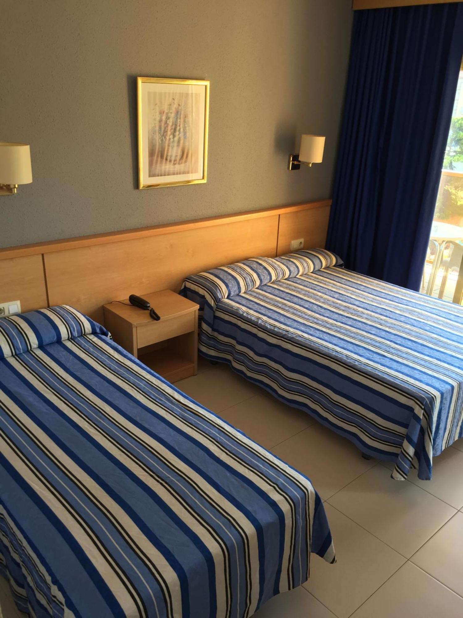 Hotel Bon Repos Калелья Номер фото